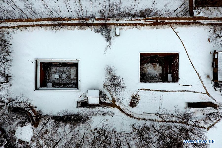 CHINA-SHANXI-SNOW-UNDERGROUND CAVE DWELLING COURTYARD (CN)