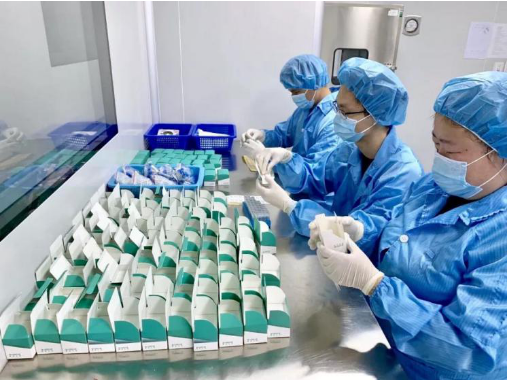 抗疫&ldquo;加速度&rdquo;！廣州農(nóng)商銀行千萬元&ldquo;援企戰(zhàn)疫貸&rdquo;火線馳援一線企業(yè)