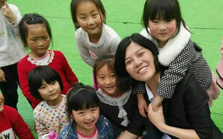 &ldquo;我可以叫你媽媽嗎？&rdquo;&mdash;&mdash;一位基層女代表和她的希望小學(xué)