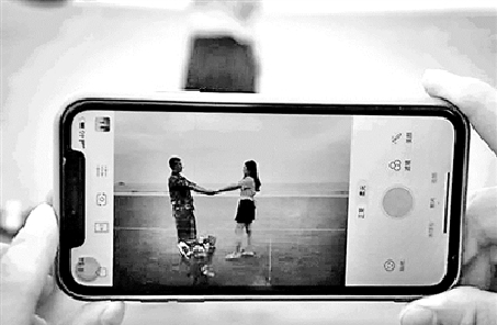 愛(ài)，是一個(gè)個(gè)無(wú)可替代日子的積累&mdash;&mdash;軍戀不易，唯你美好