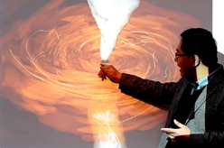 人類首次&ldquo;看見(jiàn)&rdquo;的那個(gè)黑洞，有了偏振圖像