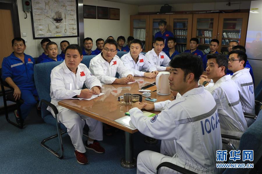 (十九大時光·圖文互動)(5)歷史性成就彪炳史冊 新時代藍圖催人奮進——來自基層蹲點現(xiàn)場的報道