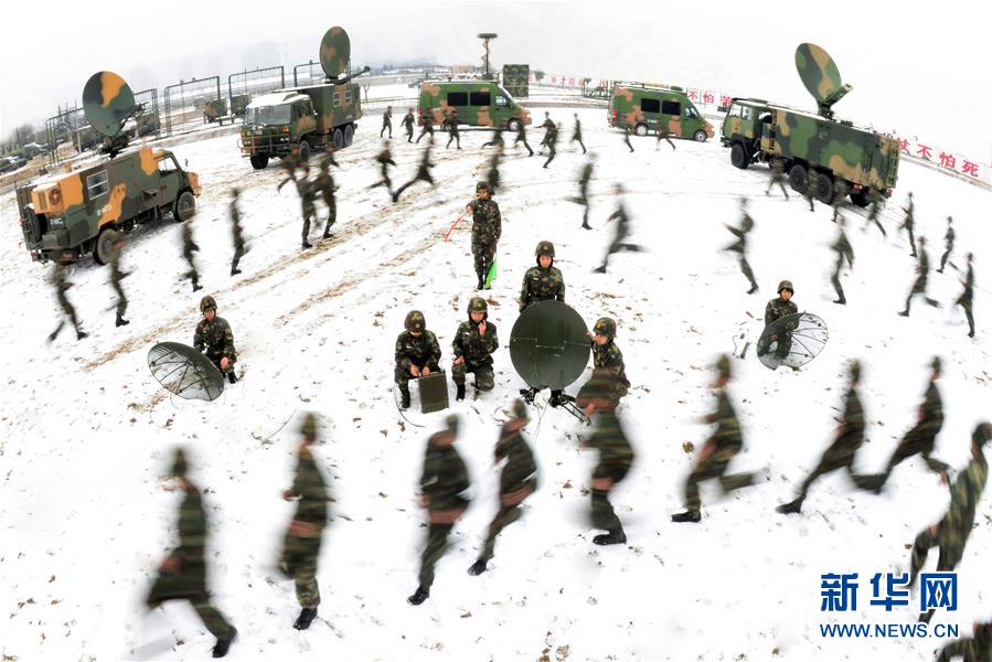 （新華全媒頭條&middot;圖文互動(dòng)）（9）備戰(zhàn)踏上新起點(diǎn)，練兵展現(xiàn)新氣象&mdash;&mdash;2018中國(guó)軍隊(duì)新年開訓(xùn)全景大掃描