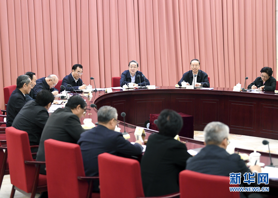 1月17日，中共政協(xié)第十二屆全國委員會黨組在北京召開會議，傳達(dá)學(xué)習(xí)貫徹習(xí)近平總書記在十九屆中央紀(jì)委二次全會上的重要講話和全會精神。全國政協(xié)主席、黨組書記俞正聲主持會議并講話。新華社記者 燕雁 攝