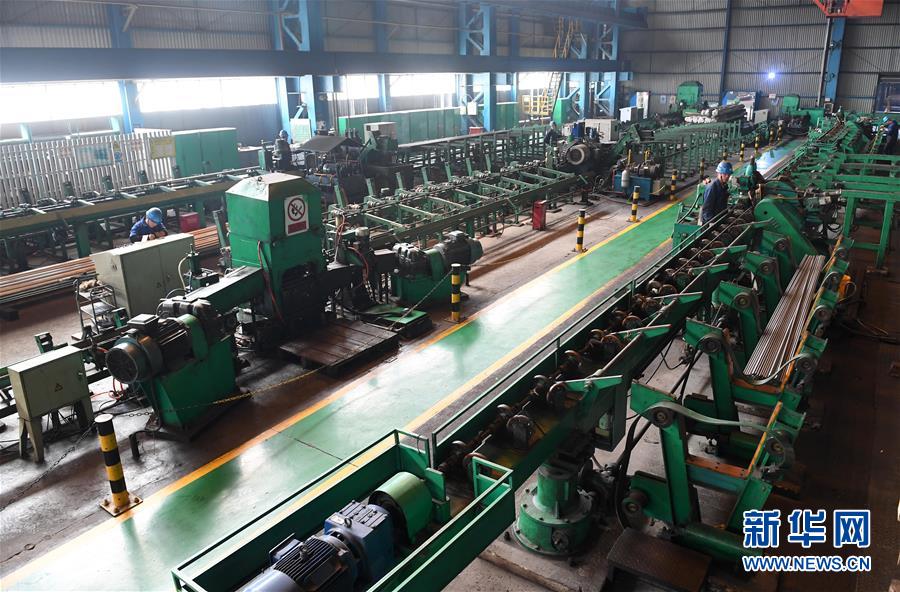 （習(xí)近平新時(shí)代中國(guó)特色社會(huì)主義思想在基層&middot;改革發(fā)展新氣象&middot;圖文互動(dòng)）（2）河鋼轉(zhuǎn)型：不按&ldquo;噸&rdquo;賣按&ldquo;塊&rdquo;賣 不賣&ldquo;數(shù)量&rdquo;賣&ldquo;質(zhì)量&rdquo;