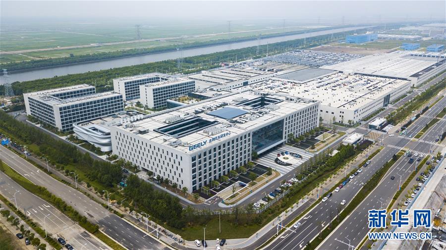 （壯闊東方潮 奮進(jìn)新時(shí)代&mdash;&mdash;慶祝改革開放40年）（1）砥礪奮進(jìn) 轉(zhuǎn)型升級(jí)&mdash;&mdash;改革開放40年中國制造加速邁向&ldquo;中高端&rdquo;