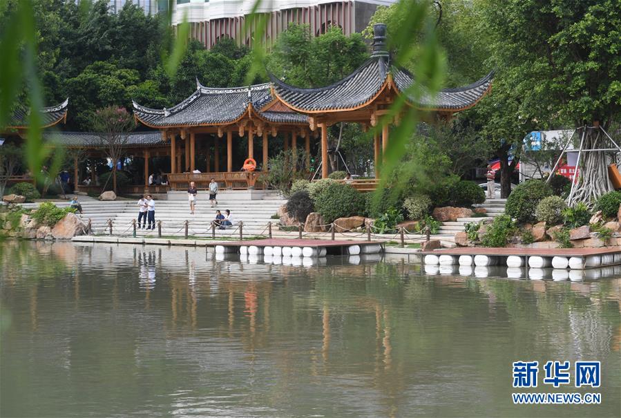 （新華全媒頭條&middot;圖文互動(dòng)）（4）為祖國驕傲，祝福偉大祖國！&mdash;&mdash;國慶漫記