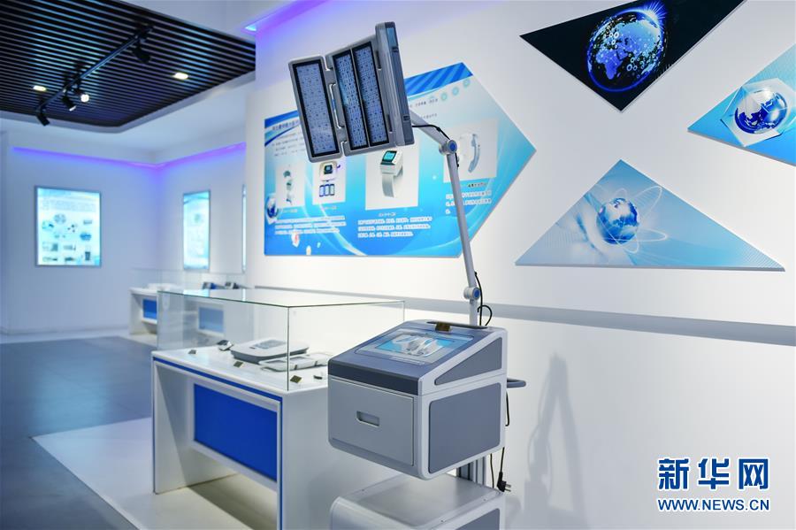 (在習(xí)近平新時(shí)代中國(guó)特色社會(huì)主義思想指引下·慶祝改革開放40周年·綠色發(fā)展·圖文互動(dòng))(5)烈火淬煉中的轉(zhuǎn)型之變——綠色發(fā)展之“火”的故事