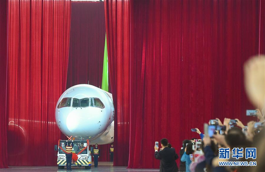 （新華全媒頭條&middot;壯闊歷程40年系列述評(píng)&middot;圖文互動(dòng)）（3）風(fēng)雨砥礪 壯麗史詩&mdash;&mdash;從改革開放40年看中國奇跡