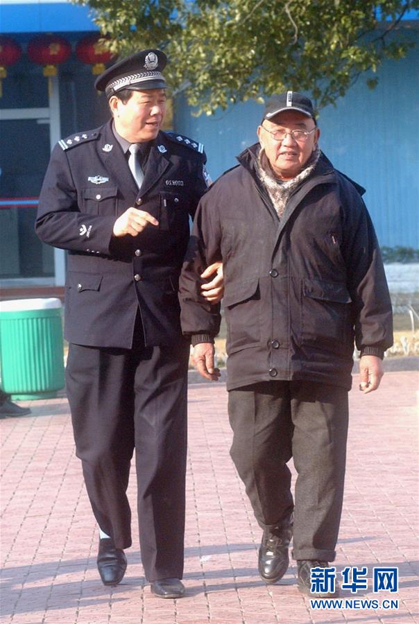 （改革先鋒風采&middot;圖文互動）（3）邱娥國：串百家門，認百家人，知百家情，辦百家事 