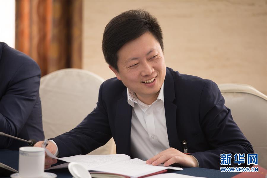 （兩會(huì)&middot;基層代表履職故事）（1）全國(guó)人大代表?xiàng)铒w飛：讓農(nóng)民工有更好的職業(yè)上升通道