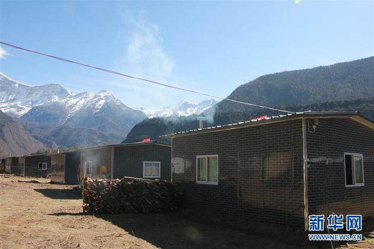 （圖文互動）（1）&ldquo;這里過新年和往常一樣熱鬧&rdquo;&mdash;&mdash;西藏雅江堰塞湖受災(zāi)群眾安置點(diǎn)新春見聞