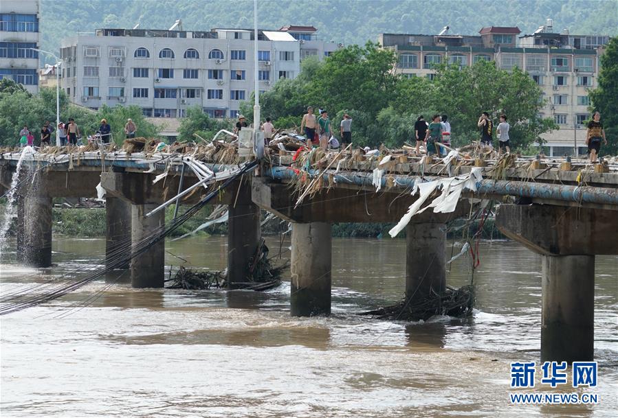 （關(guān)注&ldquo;利奇馬&rdquo;&middot;圖文互動）（5）古城洪災(zāi) 八方馳援&mdash;&mdash;洪水災(zāi)害下的浙江臨?，F(xiàn)場目擊