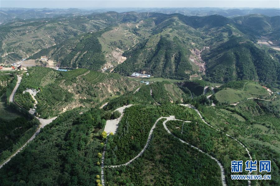 （新華全媒頭條&middot;壯麗70年&middot;奮斗新時代&mdash;&mdash;記者再走長征路&middot;圖文互動）（8）紅星，從這里照耀中國&mdash;&mdash;陜北見證中國革命的歷史轉折