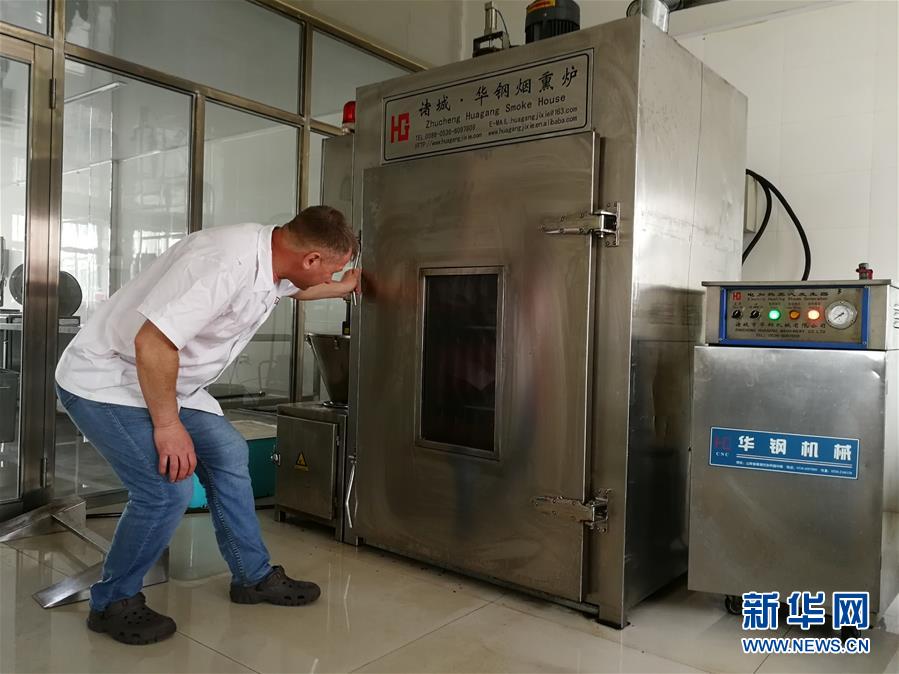 （在習(xí)近平新時(shí)代中國(guó)特色社會(huì)主義思想指引下&mdash;&mdash;新時(shí)代新作為新篇章&middot;總書記關(guān)切開(kāi)放事&middot;圖文互動(dòng)）（2）&ldquo;看好中國(guó)的理由足夠多&rdquo;&mdash;&mdash;&ldquo;洋面孔&rdquo;與自貿(mào)區(qū)的親密接觸