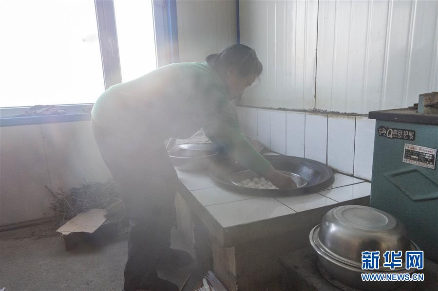 (圖文互動(dòng))(4)從“輕工漁網(wǎng)重工馬掌”到“圓夢小康”——“中國東極”脫貧攻堅(jiān)剪影