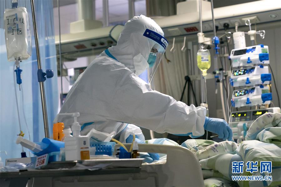 (新華全媒頭條·圖文互動)(1)凡人亦英雄——連線一線醫(yī)護(hù)人員