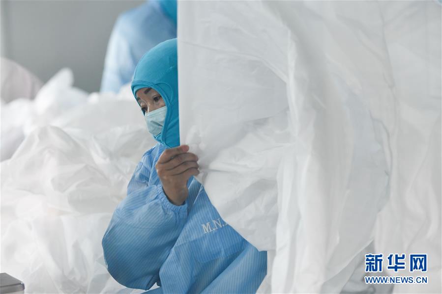 （在習(xí)近平新時(shí)代中國特色社會主義思想指引下&mdash;&mdash;新時(shí)代新作為新篇章&middot;習(xí)近平總書記關(guān)切事&middot;圖文互動(dòng)）（1）打好防控&ldquo;主動(dòng)仗&rdquo;&mdash;&mdash;各地精準(zhǔn)施策堅(jiān)決遏制疫情蔓延