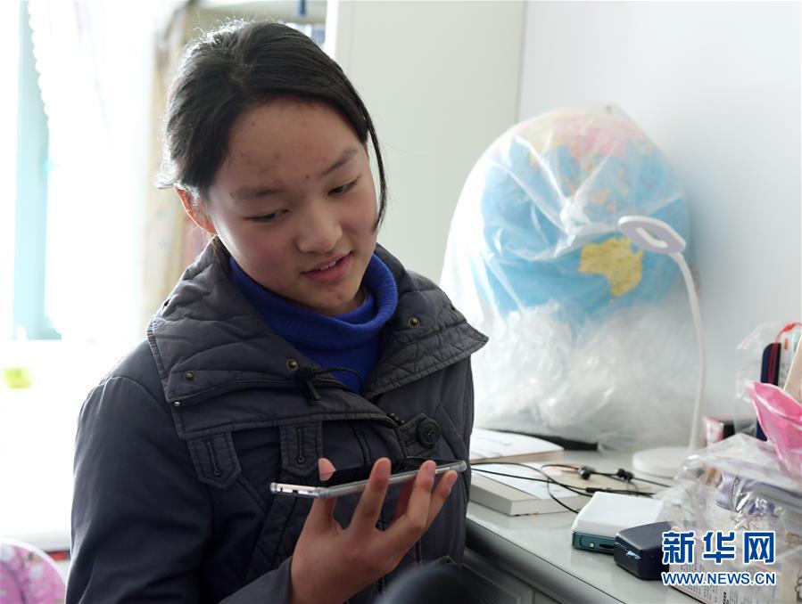 （新華全媒頭條&middot;習(xí)近平致敬的戰(zhàn)&ldquo;疫&rdquo;英雄&middot;武漢人民篇&middot;圖文互動）（1）壯哉，大武漢&mdash;&mdash;獻(xiàn)給英雄的武漢人民