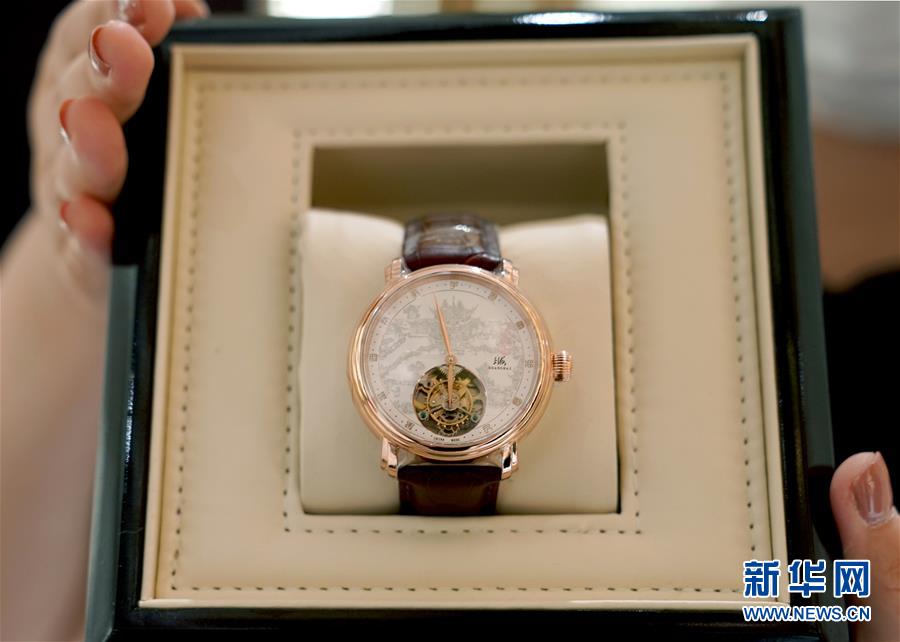 （新華全媒頭條&middot;圖文互動(dòng)）（4）&ldquo;風(fēng)&rdquo;起&ldquo;云&rdquo;涌 中國(guó)品牌在全球戰(zhàn)&ldquo;疫&rdquo;中崛起