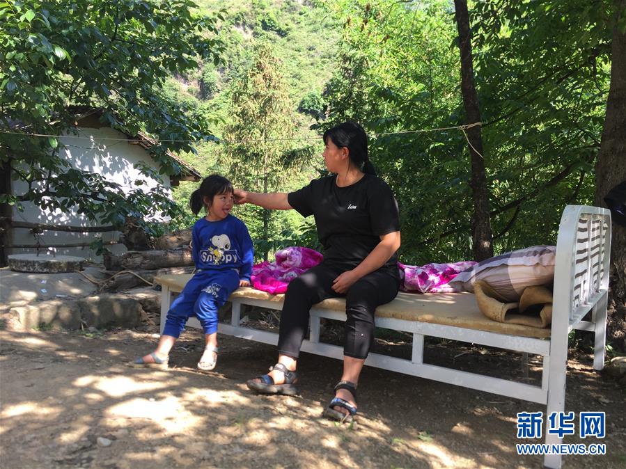 (突發(fā)事件后續(xù))(5)云南巧家5.0級(jí)地震已致4死24傷 各方緊急展開(kāi)救援