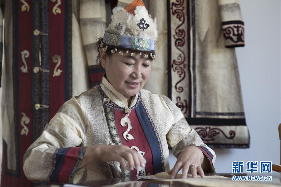 （新華全媒頭條&middot;走向我們的小康生活&middot;圖文互動(dòng)）（8）迎著東升的紅日&mdash;&mdash;走向小康之路的赫哲族