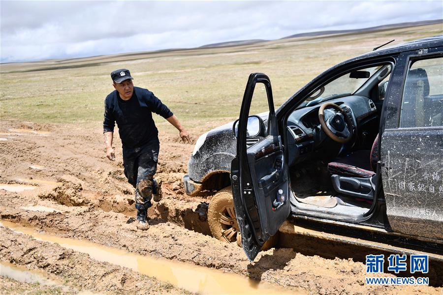 （圖文互動）（3）記者手記：可可西里，&ldquo;挪&rdquo;向&ldquo;藏羚羊大產房&rdquo;的14個半小時