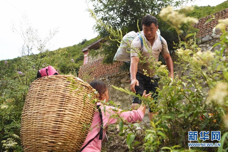 （防汛抗洪&middot;圖文互動）（8）七夕前夜，為莫諾村架起&ldquo;生命之橋&rdquo;