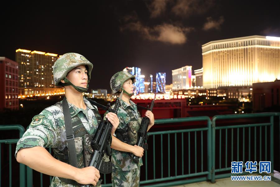 （在習(xí)近平強軍思想指引下&middot;我們在戰(zhàn)位報告&middot;圖文互動）（1）駐澳門部隊：濠江之畔，最可愛的人