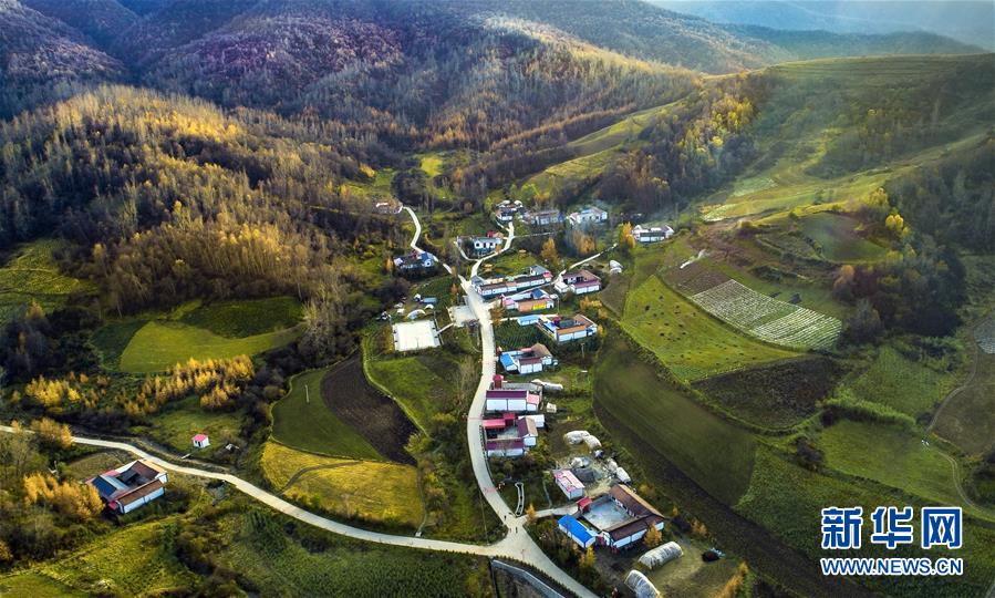 （新華全媒頭條&middot;走向我們的小康生活&middot;決戰(zhàn)決勝脫貧攻堅(jiān)&middot;圖文互動(dòng)）（1）脫貧的顏色