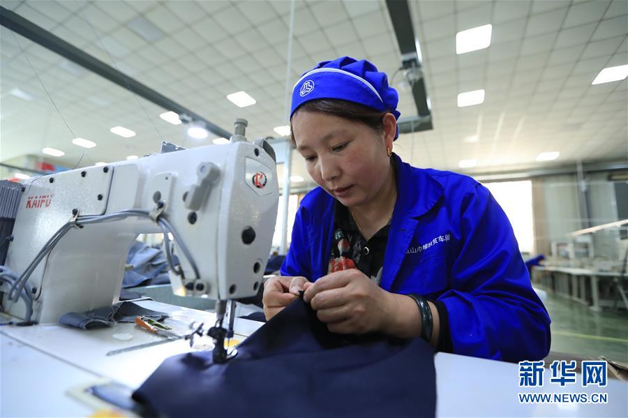 （新華全媒頭條&middot;走向我們的小康生活&middot;決戰(zhàn)決勝脫貧攻堅(jiān)&middot;圖文互動(dòng)）（17）脫貧的顏色