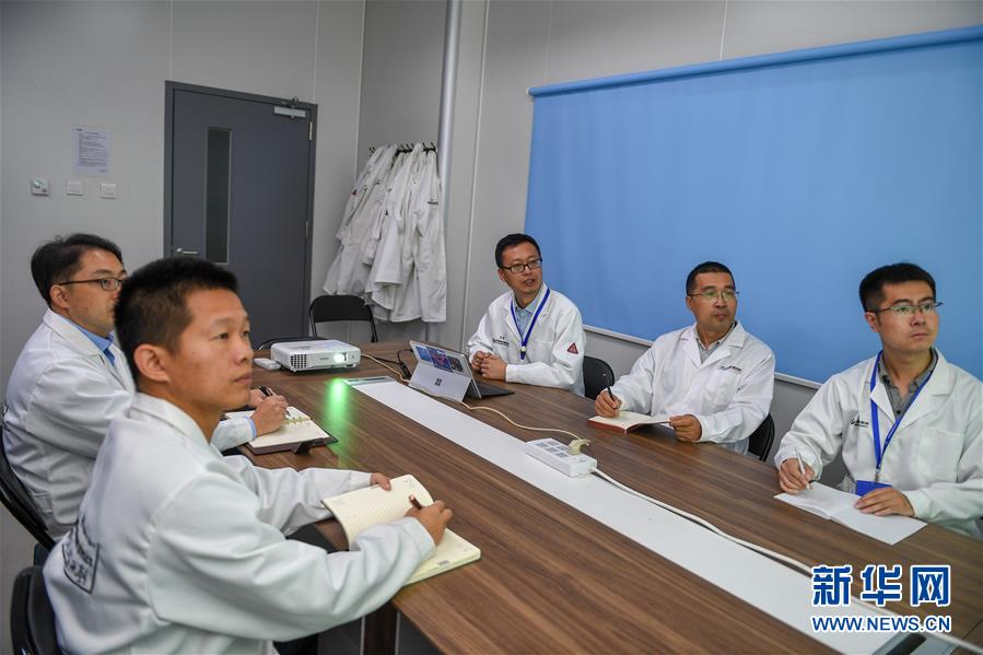 （在習(xí)近平新時(shí)代中國(guó)特色社會(huì)主義思想指引下&mdash;&mdash;新時(shí)代新作為新篇章&middot;習(xí)近平總書記關(guān)切事&middot;圖文互動(dòng)）（1）終不悔為國(guó)為民，攀高峰只爭(zhēng)朝夕&mdash;&mdash;來(lái)自科學(xué)家們的動(dòng)人故事