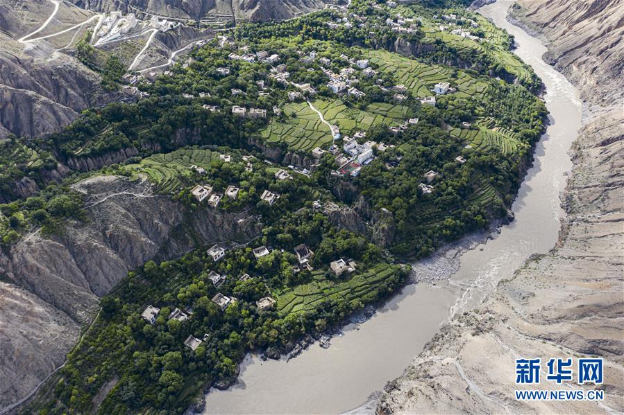 （西藏昌都解放70周年&middot;圖文互動）（2）怒江峽谷深處：百年東壩民居見證民族文化交流融合