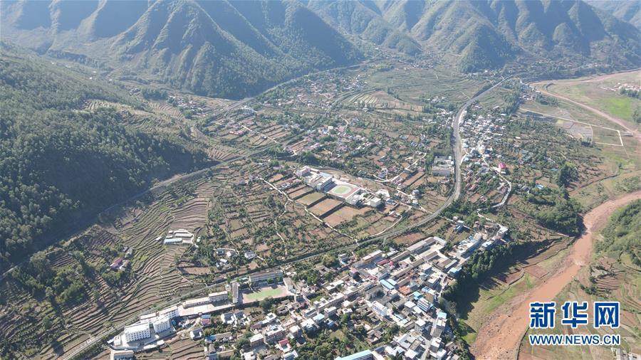 （坐著高鐵看中國&middot;圖文互動）（4）走成昆，感受闖過禁區(qū)的光影記錄