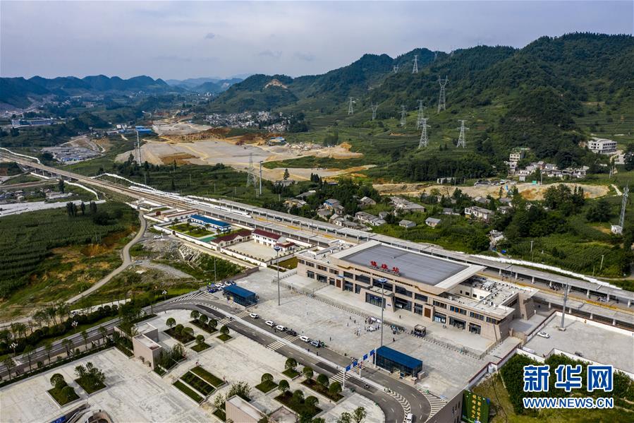 （新華全媒頭條&middot;走向我們的小康生活&middot;決戰(zhàn)決勝脫貧攻堅(jiān)&middot;圖文互動(dòng)）（3）昭通之變&mdash;&mdash;全國(guó)貧困人口最多的地級(jí)市跨越記