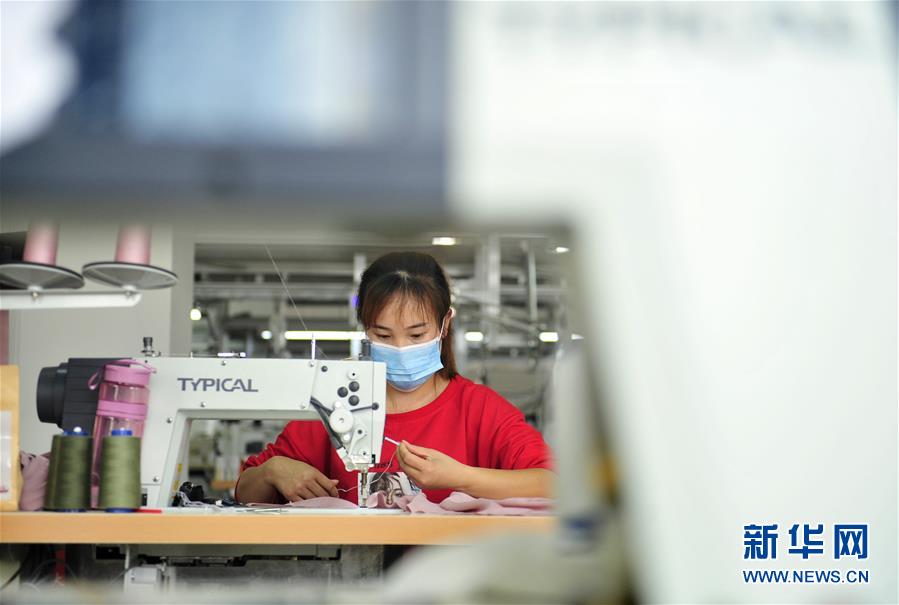 （中國(guó)網(wǎng)事&middot;圖文互動(dòng)）（6）一場(chǎng)&ldquo;遷徙&rdquo;，幾番&ldquo;播種&rdquo;&mdash;&mdash;記京津冀協(xié)同發(fā)展中的&ldquo;探路者&rdquo;