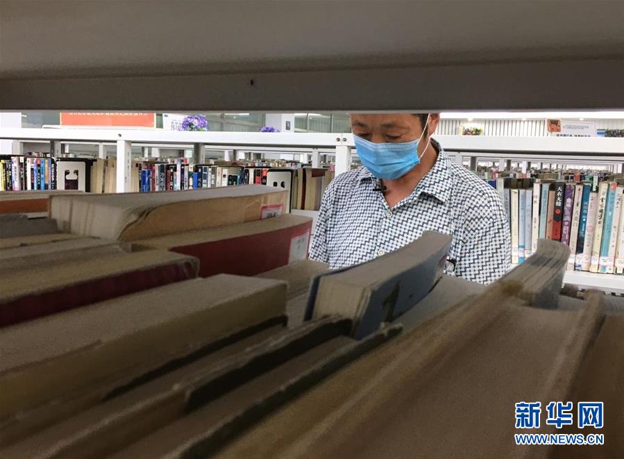 （新華全媒頭條&middot;圖文互動）（8）我們都是讀者&mdash;&mdash;促進全民閱讀 構(gòu)建書香社會 