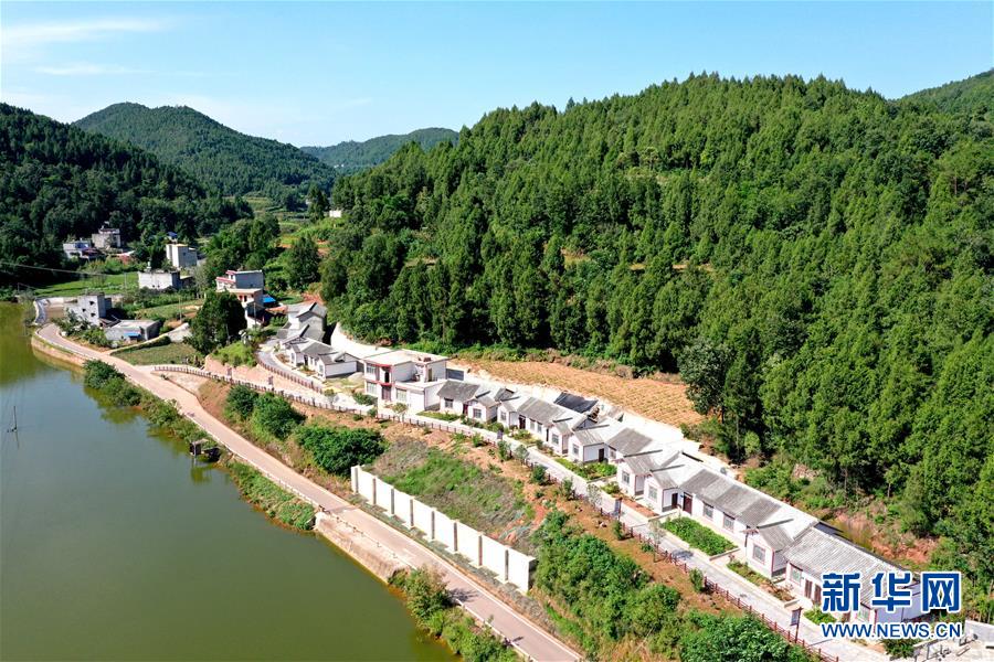 （決戰(zhàn)決勝脫貧攻堅&middot;圖文互動）（1）&ldquo;堵槍眼&rdquo;的脫貧戰(zhàn)怎么打？&mdash;&mdash;繼光村見聞