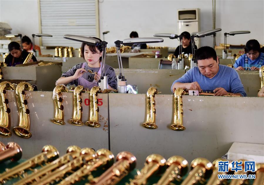 （全面建成小康社會&ldquo;百城千縣萬村調研行&rdquo;&middot;圖文互動）（4）河北周窩：&ldquo;音樂小鎮(zhèn)&rdquo;奏響鄉(xiāng)村振興協(xié)奏曲