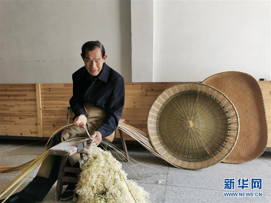 (決戰(zhàn)決勝脫貧攻堅·圖文互動)(4)咬定“茶”山不放松——安徽大別山區(qū)石佛村依靠茶產(chǎn)業(yè)脫貧致富見聞