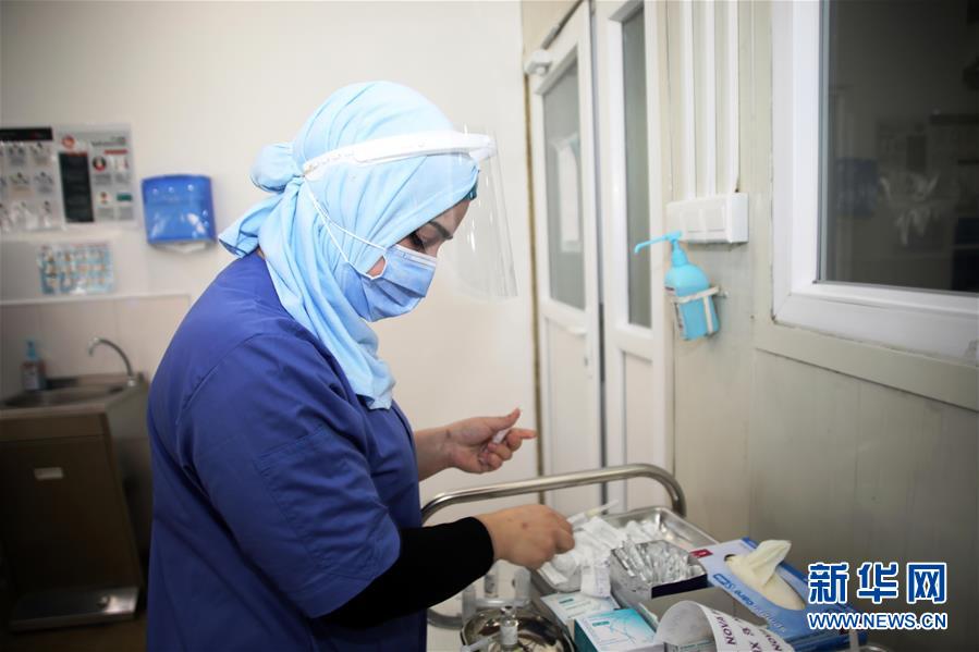 (國(guó)際·圖文互動(dòng))(1)通訊:疫情重壓下的摩蘇爾——毀于戰(zhàn)火的醫(yī)衛(wèi)系統(tǒng)面臨雙重挑戰(zhàn)