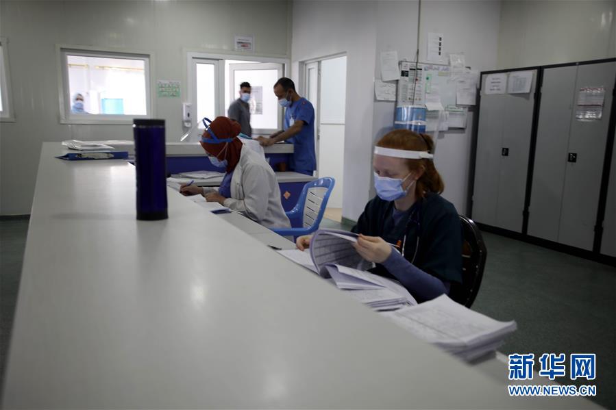 (國(guó)際·圖文互動(dòng))(5)通訊:疫情重壓下的摩蘇爾——毀于戰(zhàn)火的醫(yī)衛(wèi)系統(tǒng)面臨雙重挑戰(zhàn)