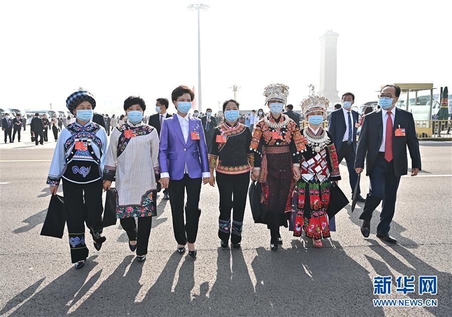 （兩會(huì)&middot;人大開幕&middot;XHDW）（1）十三屆全國人大三次會(huì)議開幕