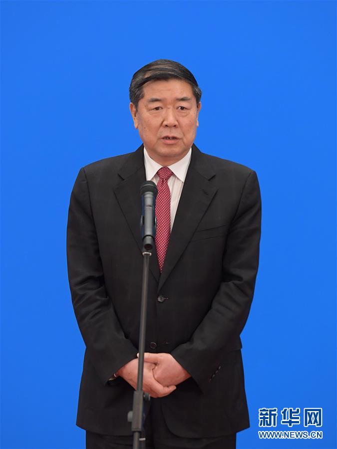 （兩會(huì)&middot;人大開(kāi)幕）（1）采訪部長(zhǎng)