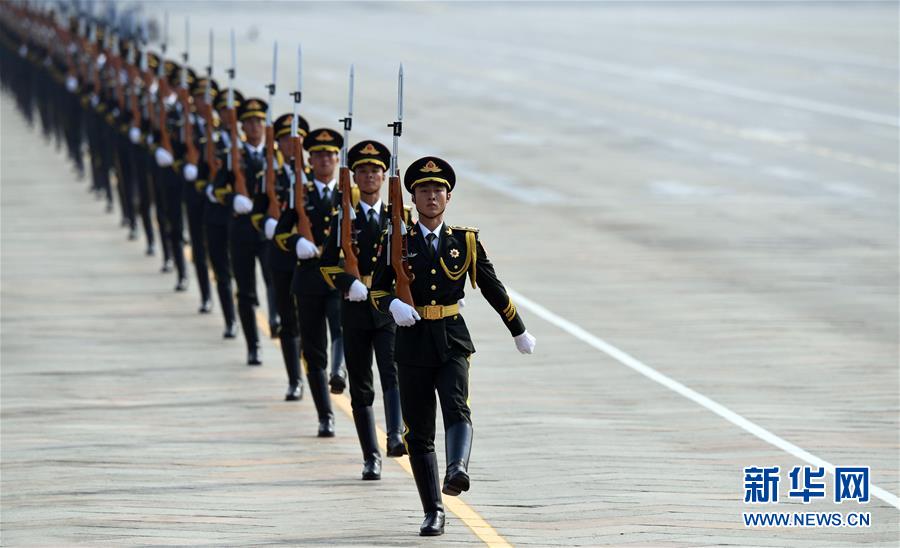 （國(guó)慶70周年&middot;慶祝大會(huì)）慶祝中華人民共和國(guó)成立70周年大會(huì)在京隆重舉行