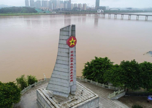 從西柏坡到于都，讀懂&ldquo;初心&rdquo;之重