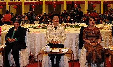 紀(jì)念&ldquo;三八&rdquo;國際勞動?jì)D女節(jié)102周年中外婦女招待會在京舉行
