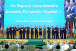 溫家寶出席&ldquo;區(qū)域全面經(jīng)濟伙伴關系&rdquo;談判啟動儀式