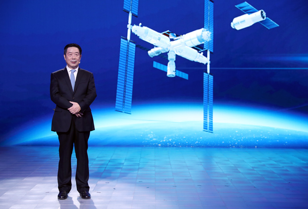 將要建造的空間站基本構(gòu)型有三個(gè)艙，構(gòu)成英文T字型