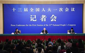 國(guó)務(wù)院扶貧辦主任劉永富就&ldquo;打好精準(zhǔn)脫貧攻堅(jiān)戰(zhàn)&rdquo;答記者問